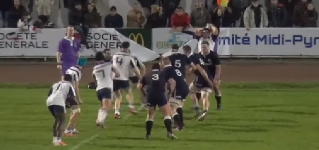 Championnat d'Europe. Les U18 Français contre l'Écosse.