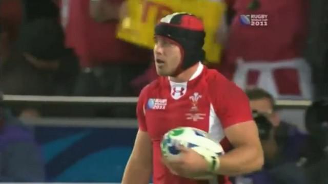 Le médecin de la fédération galloise met en garde les porteurs de casque face aux commotions  