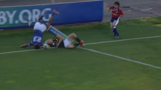 La finition acrobatique du Samoan Pisi Leilua face à l’Afrique du Sud.