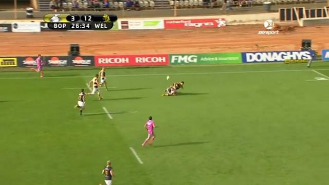 VIDEO. ITM Cup. La passe de l'au-delà de Chase Tiatia pour l'essai de 95 mètres de Bay of Plenty