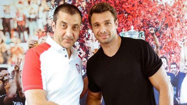 Point Transferts - Top 14. Vincent Clerc officiellement à Toulon, Steffon Armitage trois ans à Pau 