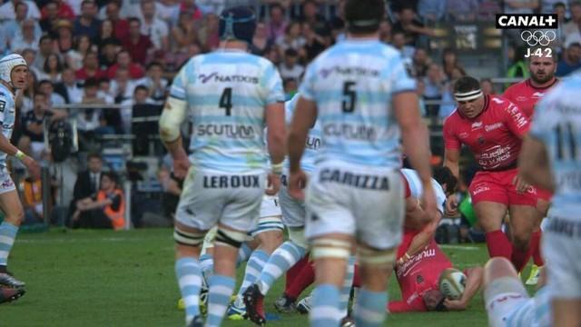 Finale Top 14 - Racing 92 : Maxime Machenaud expulsé.