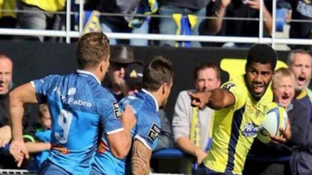 PHOTO. Top 14 - ASM : Noa Nakaitaci chambre Julien Caminati avant d'aplatir... et demande pardon sur Twitter