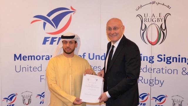 Bernard Laporte est aux Émirats arabes unis ce samedi. Crédit photo : @uaerugby