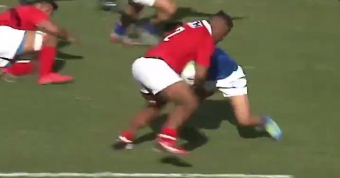 VIDEO. PACIFIC NATIONS CUP : le superbe offload au contact de Paula Ngauamo face aux Samoa