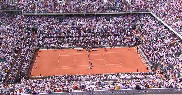 Et si Roland Garros accueillait le prochain France - Japon ?