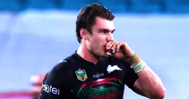 Angus Crichton a décidé de se faire amputer d'un doigt.