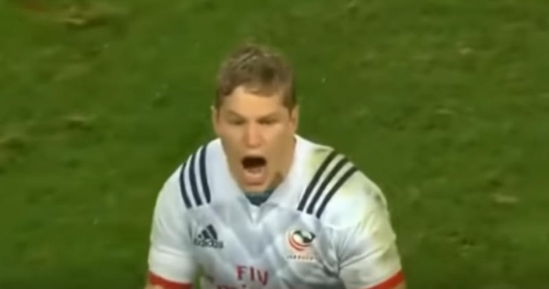 Il passe de zéro à héro en quelques minutes pour une victoire historique [VIDÉO]