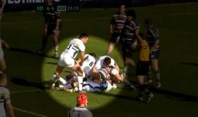 Callum Clark, bras cassé et 32 semaines de frigo