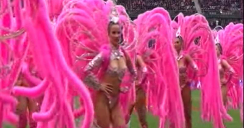 Les signes qui montrent que tu supportes le Stade Français.