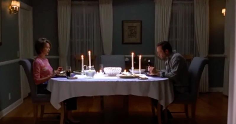 Le repas de Saint-Valentin peut vite tourner au drame.