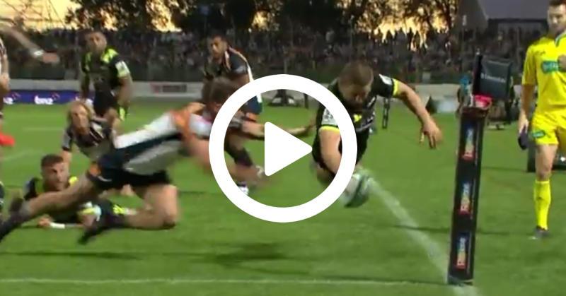 Super Rugby – Dane Coles troque son maillot de talonneur pour la cape de Superman [VIDÉO]