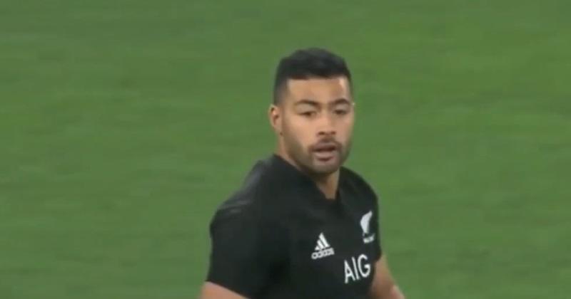 Richie Mo'unga prolonge avec les Blacks.