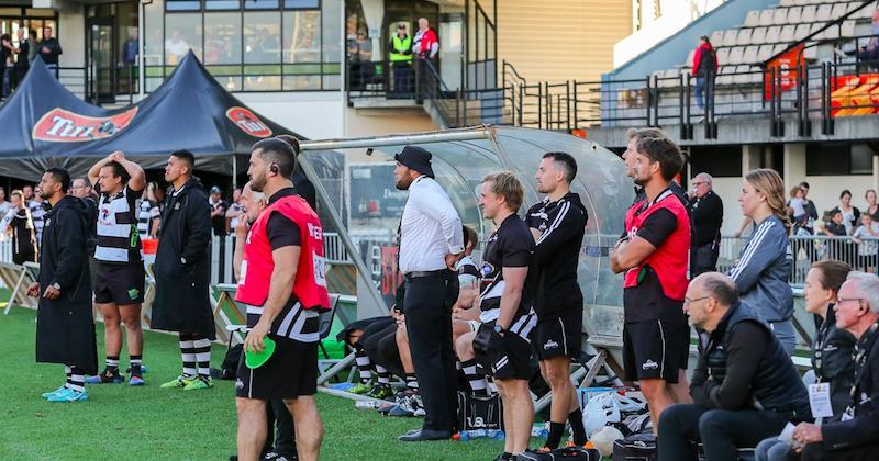 Désormais en Mitre 10 Cup, il découvre le fonctionnement néo-zélandais