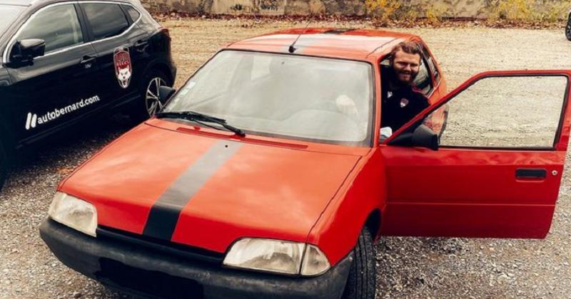 Les Lyonnais en mode Batman avec leur propre LOU Mobile