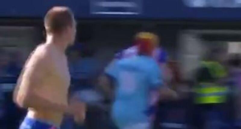 VIDEO. Stade Français. En mode Dieux du Stade, Léo Barré joue torse nu face à l’USAP !