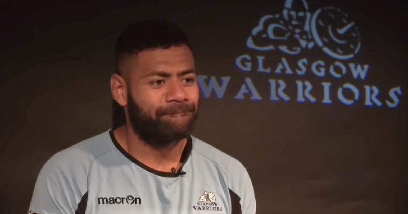 Junior Bulumakau est dans l'Armée Britannique depuis plus de 10 ans. Il représente l'équipe de Rugby à XV militaire et a aussi porté le maillot de l'Ecosse à 7.