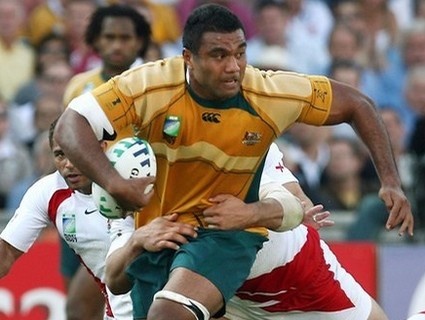 Palu prend un jaune pour un gros plaquage sur Kearney