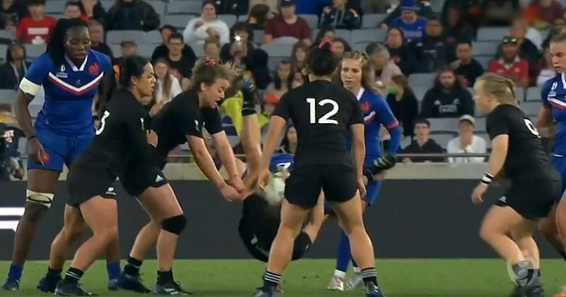 L'énorme plaquage de Gabrielle Vernier sur Ruby Tui en demi-finale de la Coupe du monde.