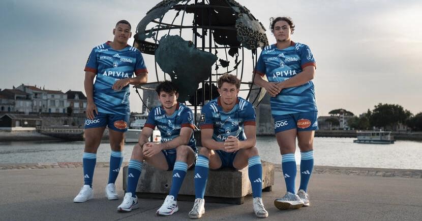 TOP 14. La Rochelle décide de soutenir le XV de France avec un maillot inédit !
