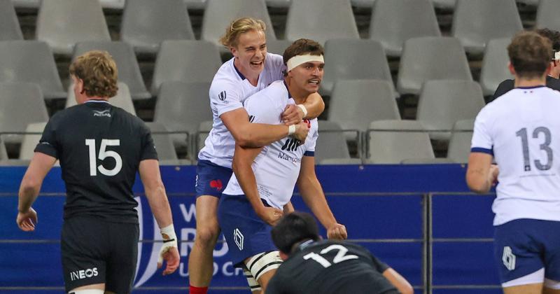 En première période, l’équipe de France U20 a envoyé beaucoup de jeu, surprenant à plusieurs reprises la Nouvelle-Zélande. (Photo by Carl Fourie/World Rugby)