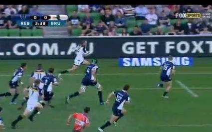 L'arrière des Brumbies a une sacrée vitesse de pointe. 