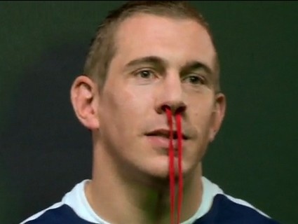 Le making of de la publicité des lacets rouge Nike