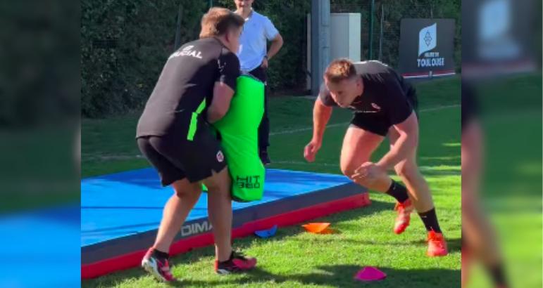 VIDEO. Conseil maison : évitez de vous mettre en face d’Anthony Jelonch sur les boucliers