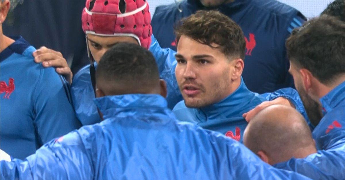 Chisteras, chandelles… Comment Antoine Dupont fait-il travailler le XV de France en vue de l’Afrique du Sud ?