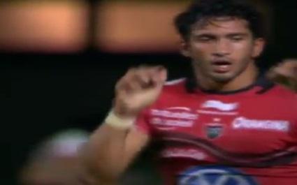 Maxime Mermoz se prend pour un tigre.
