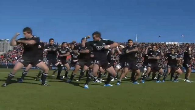 Le haka spécial des Maoris All Blacks face au Canada. 