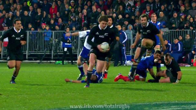 L'essai de Beauden Barrett face au XV de France élu essai de l'année.
