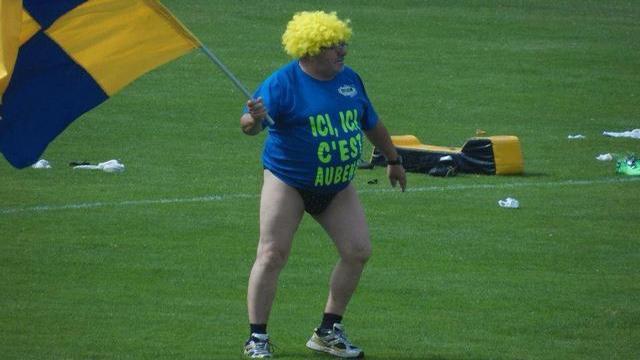 Rugby Amateur : La mascotte d'Aubenas dans toute sa splendeur.  / Crédit Photo : <a href='https://www.facebook.com/paullignon?fref=ts' target='_blank' rel='nofollow'>Facebook : Stade Rugby Rodez Aveyron</a>