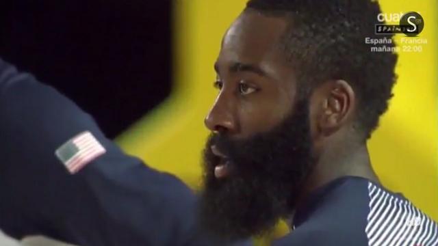 Les stars de la NBA restent bouche bée devant le haka.